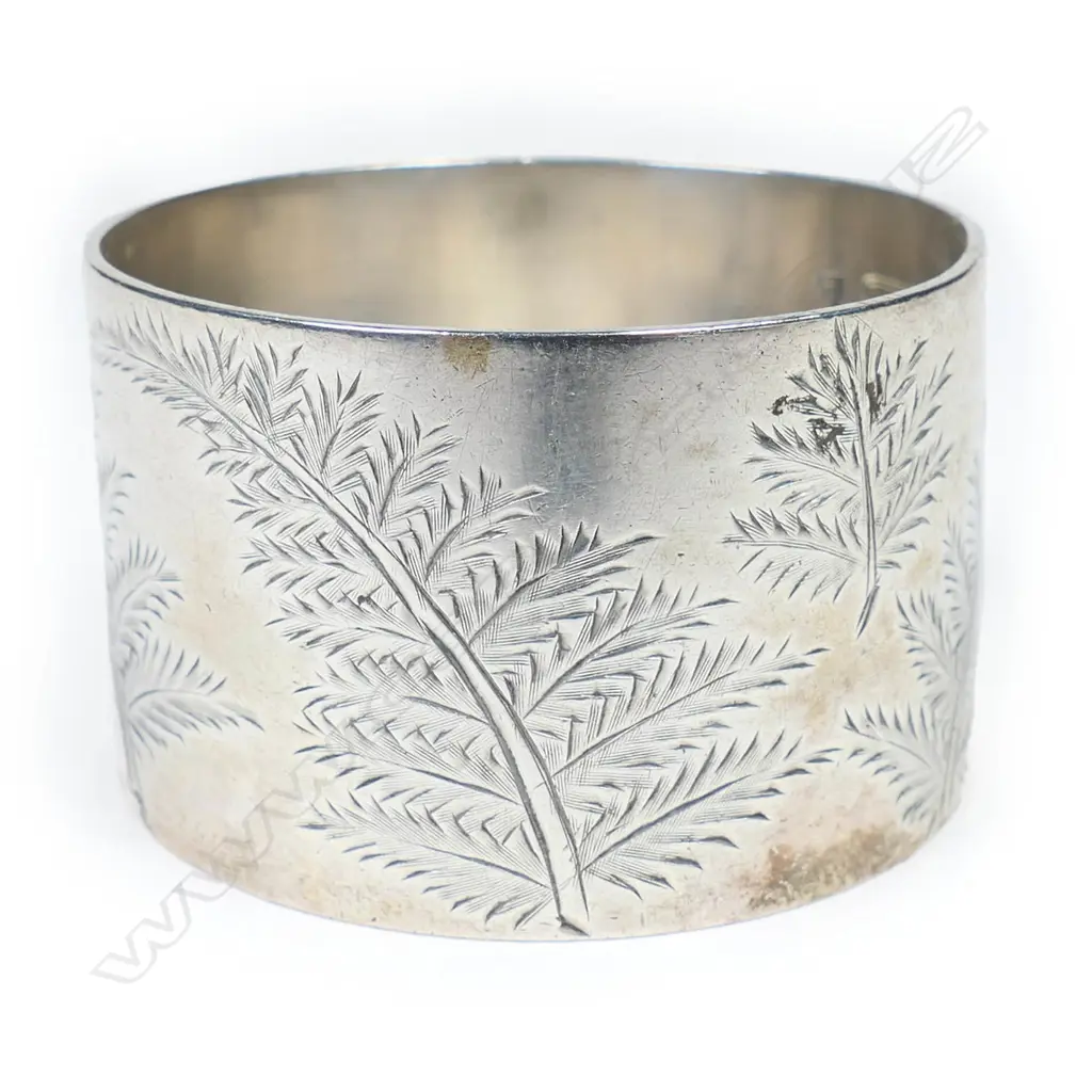 Frank Grady (Wellington) silver napkin ring, Image 1++